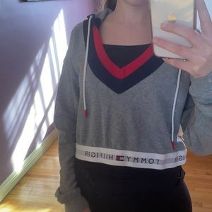 Tommy Hilfiger gray hoodie